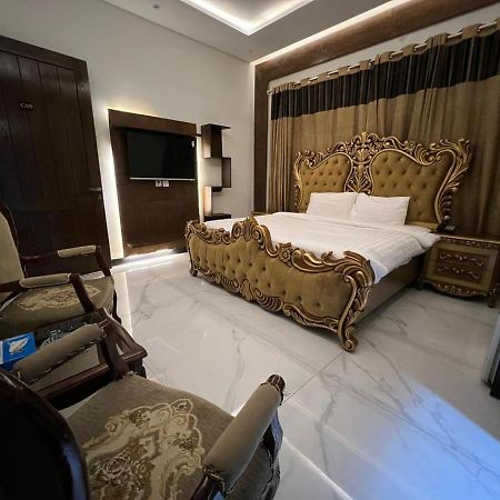 Palm Tree Hotel Lahor Dış mekan fotoğraf
